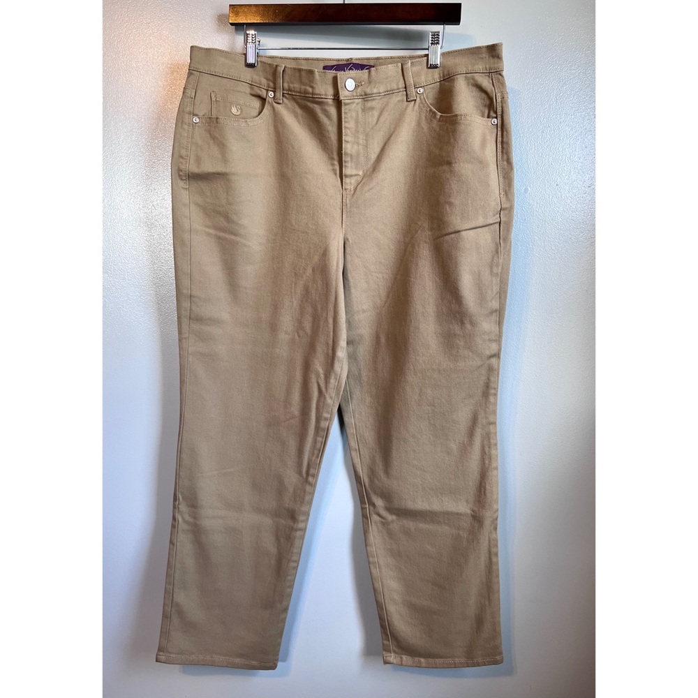 Lady’s Khakis